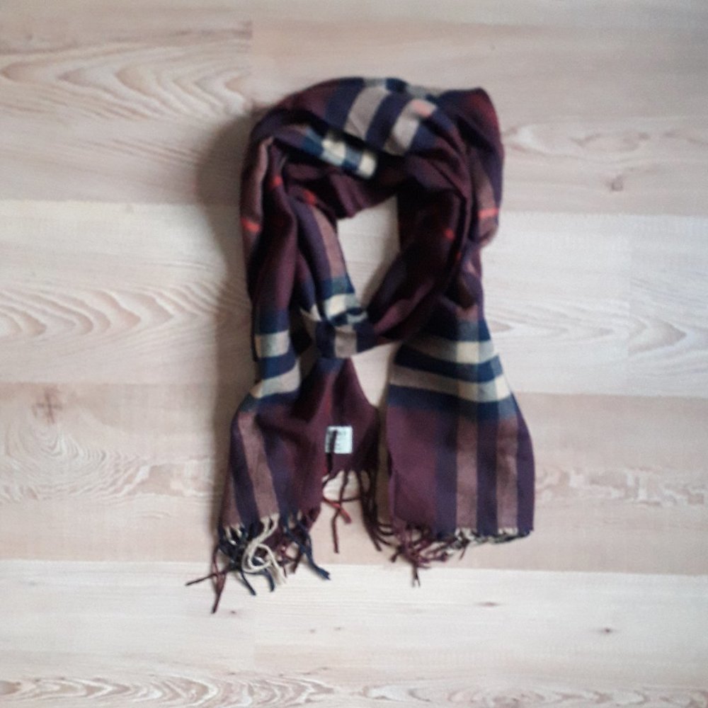 Burberry scarf